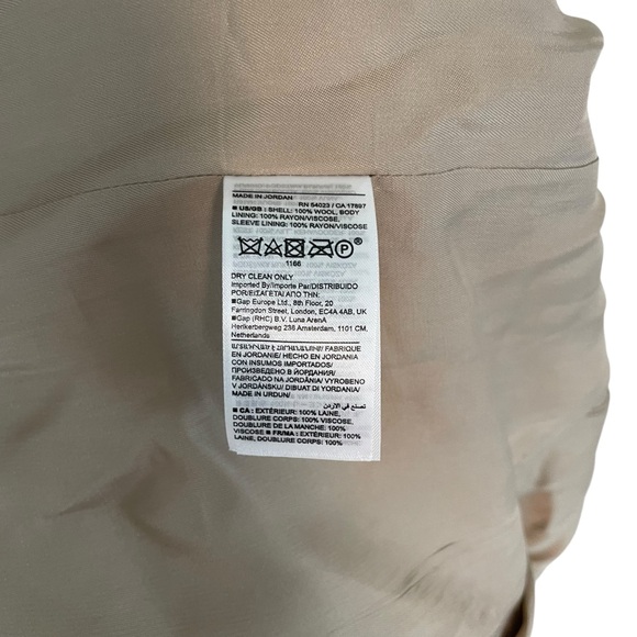 Banana Republic Beige Double-Breasted Blazer - Picture 14 of 15